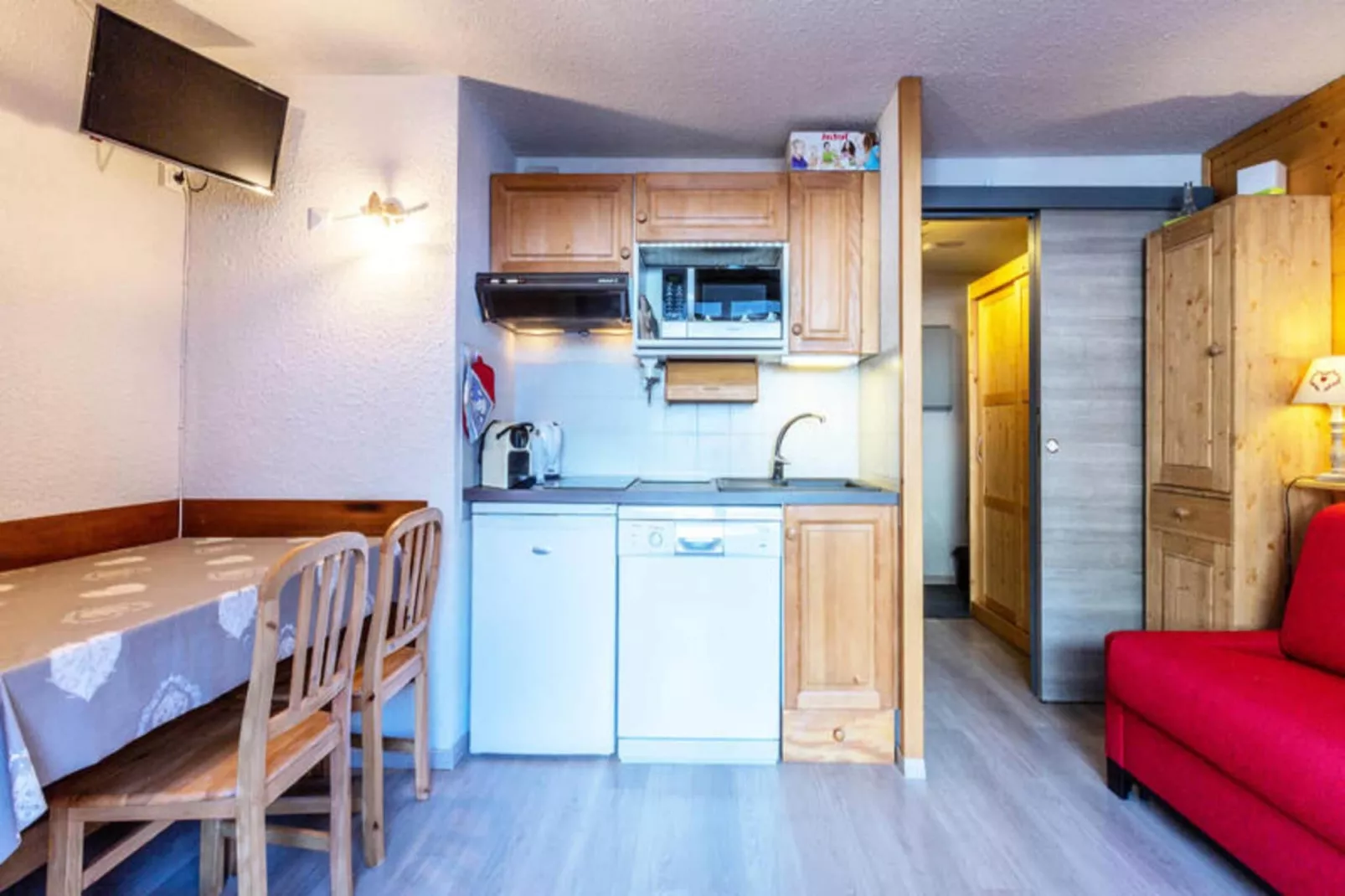 Résidence Parnasse 2-Keuken