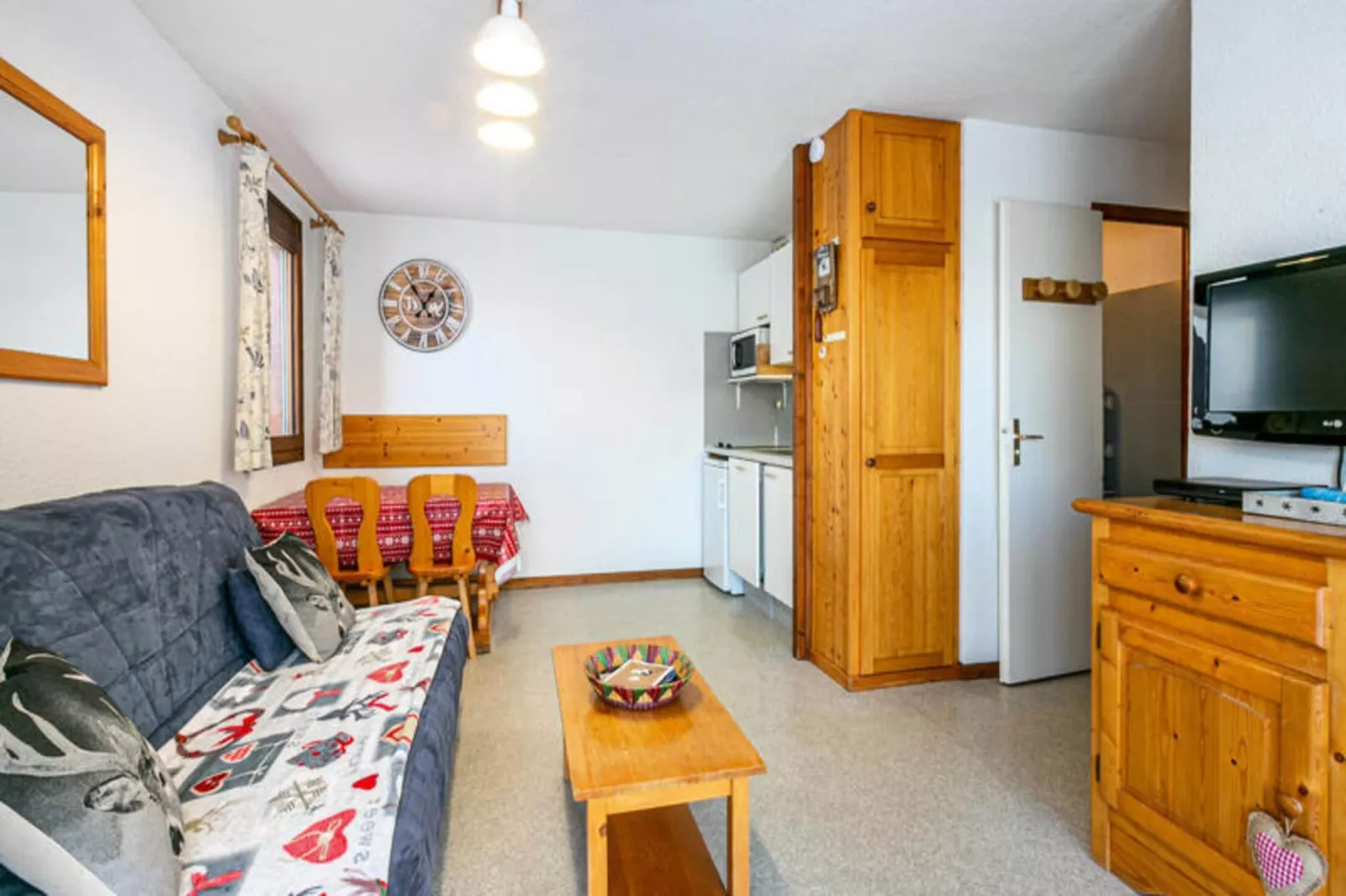 Résidence Le Bois Gentil-Eetkamer