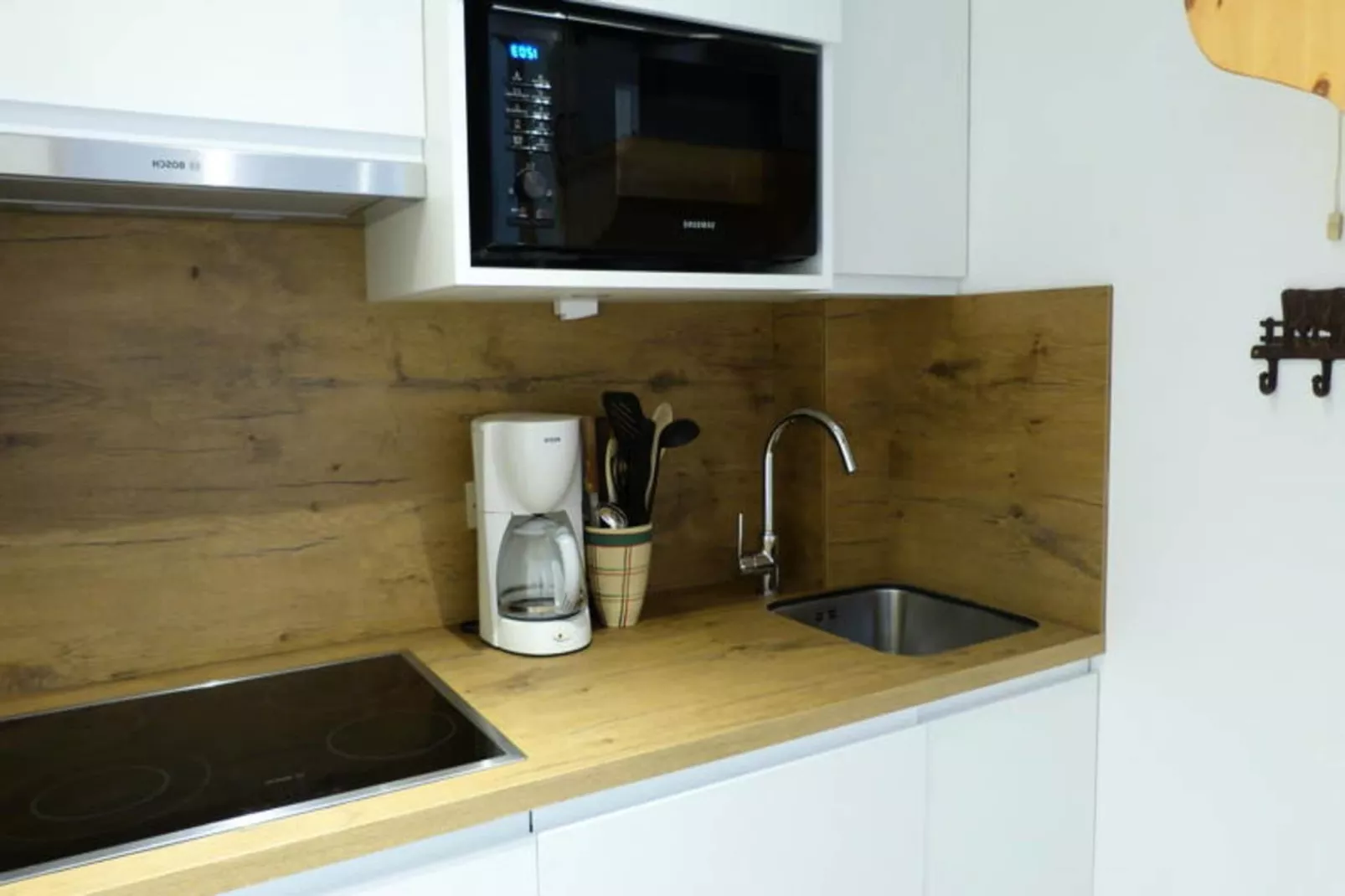 Résidence Domanial A-Buitenkant zomer