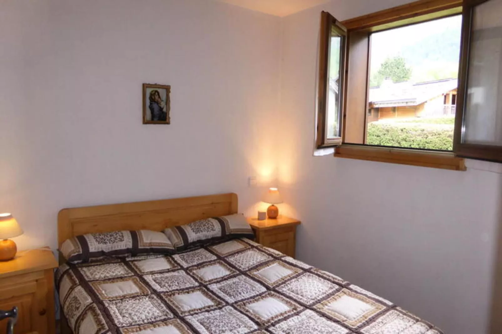 Résidence Les Aiguilles Rouges Bat B-Buitenkant zomer