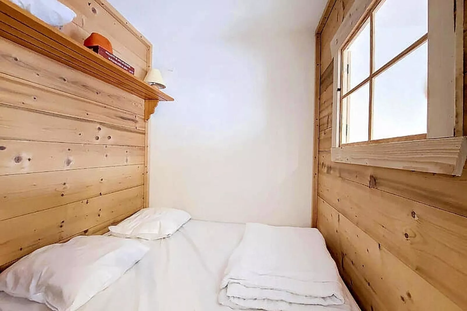 Studio à Saint Jean d'Aulps-Slaapkamer