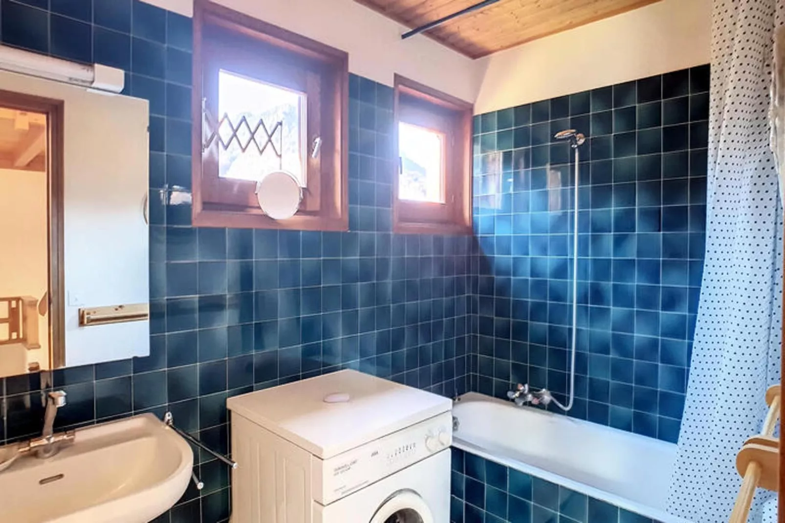 Appartements à Saint Jean d'Aulps-Badkamer