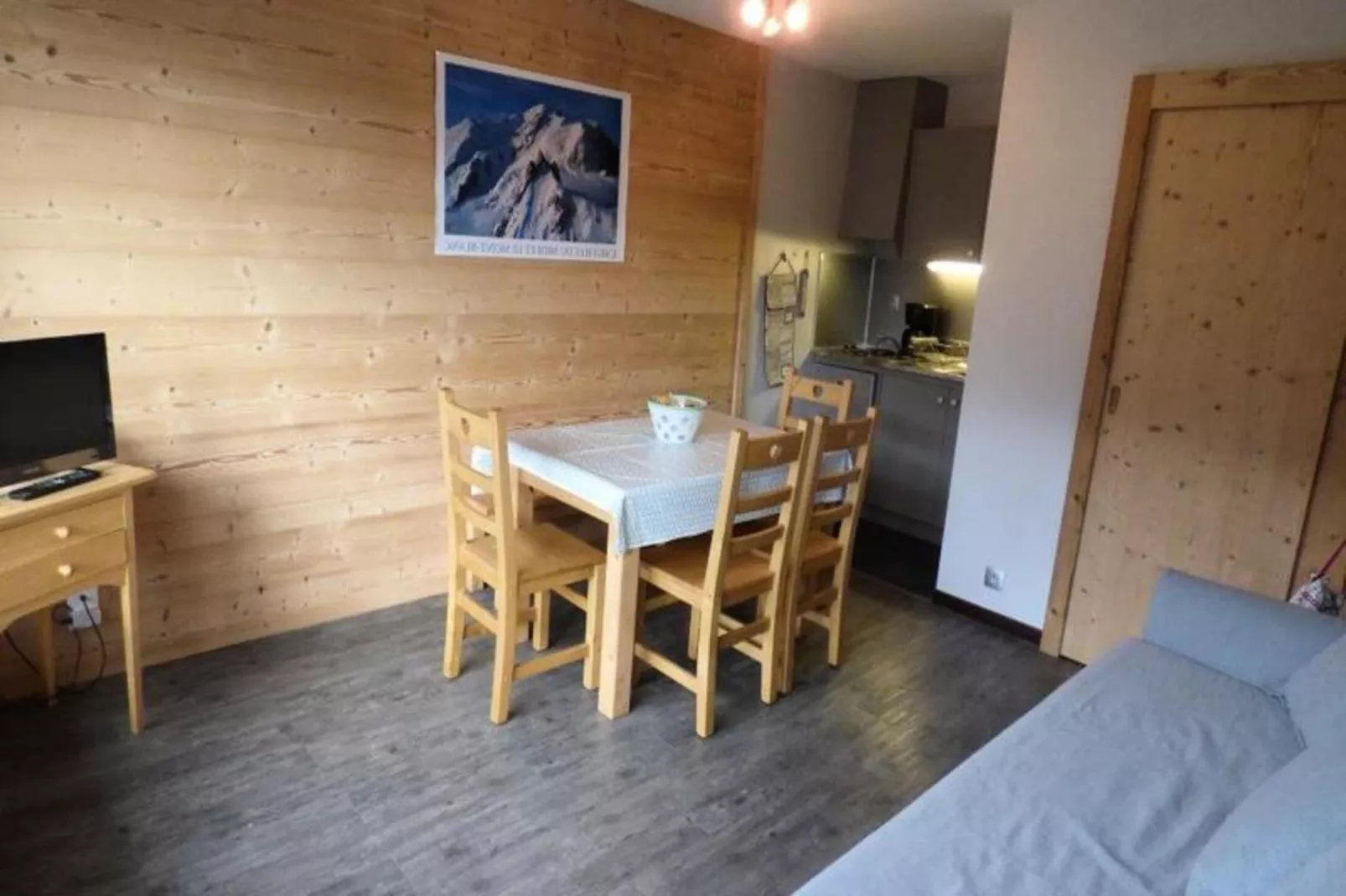 Résidence Choucas-Eetkamer