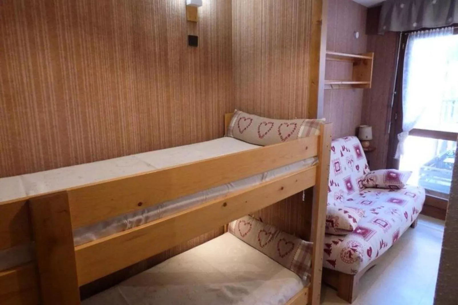 Chalet De Lessy A-Slaapkamer