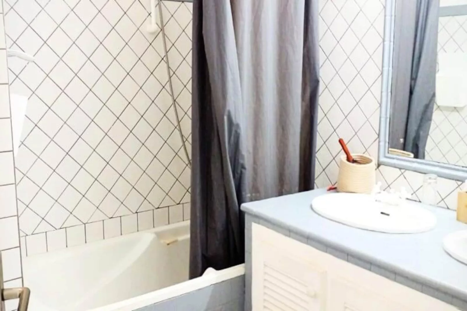 Studio Damoiselle-Image-tags.