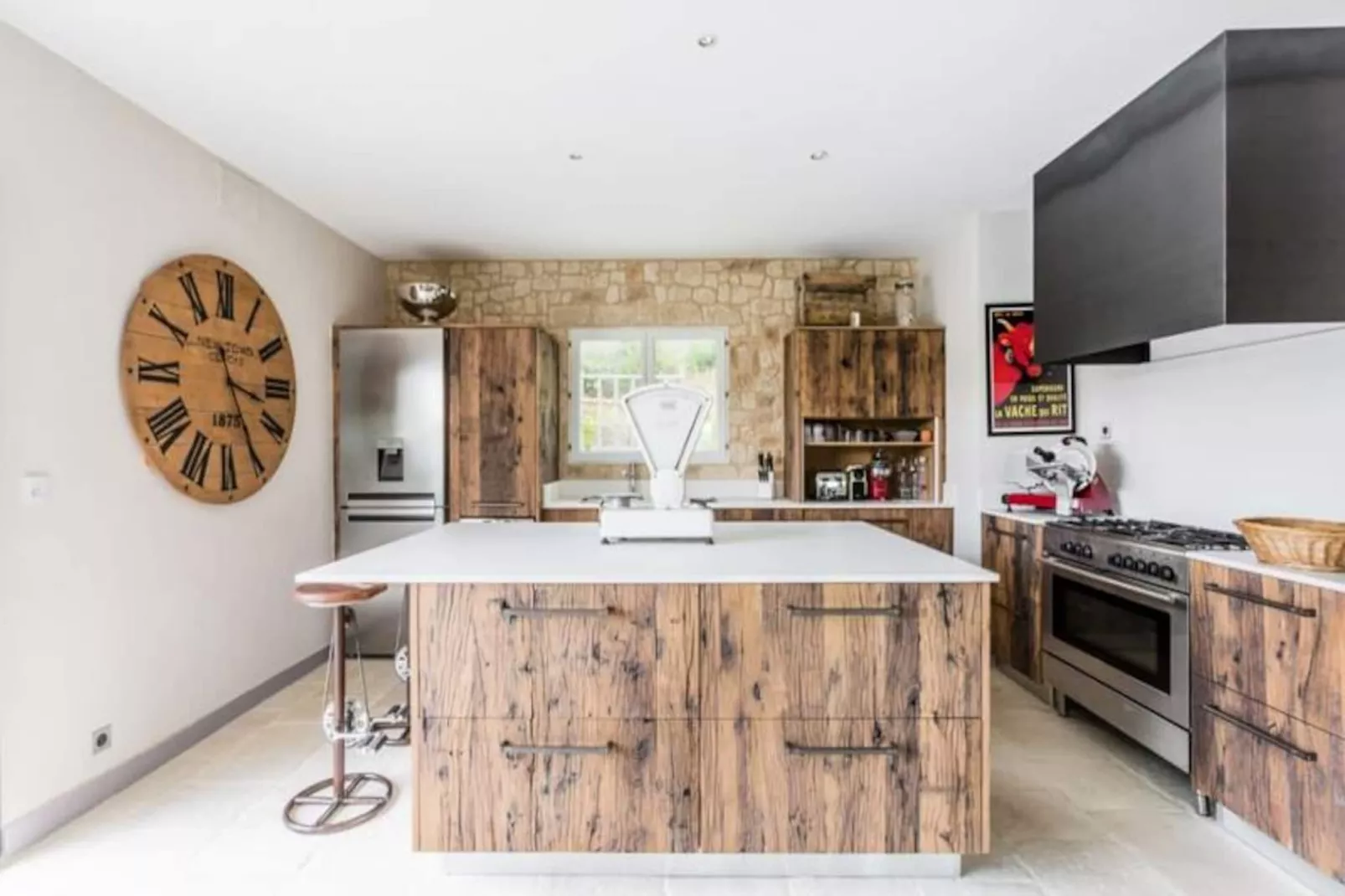 Superbe Villa Avec Vue, Entre Aix En Provence Et Luberon-Image-tags.