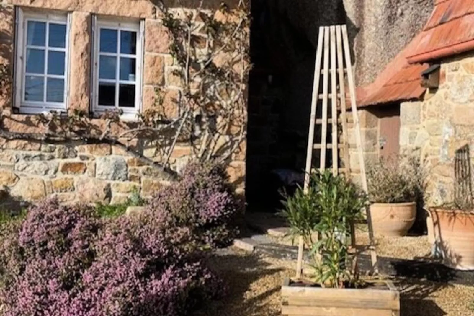 Résidence D06-tregastel-Image-tags.