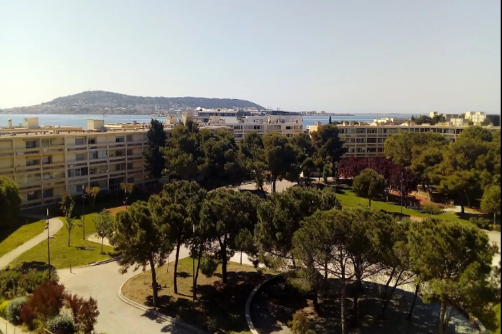 Appart'hôtel Odalys Colombélie-Uitzicht zomer