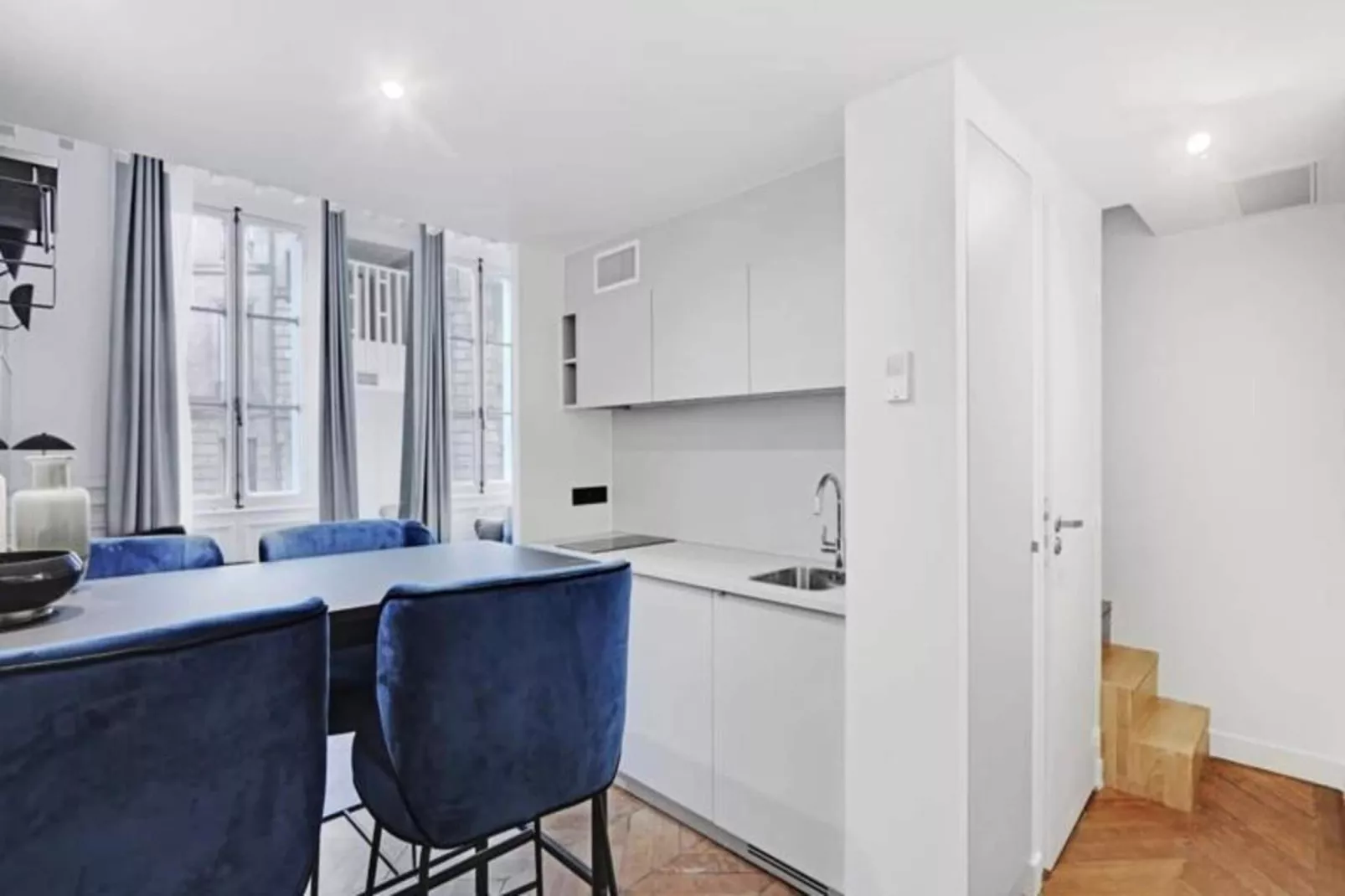 Maison Labruy&egrave;re - Familiale Aviau-Keuken