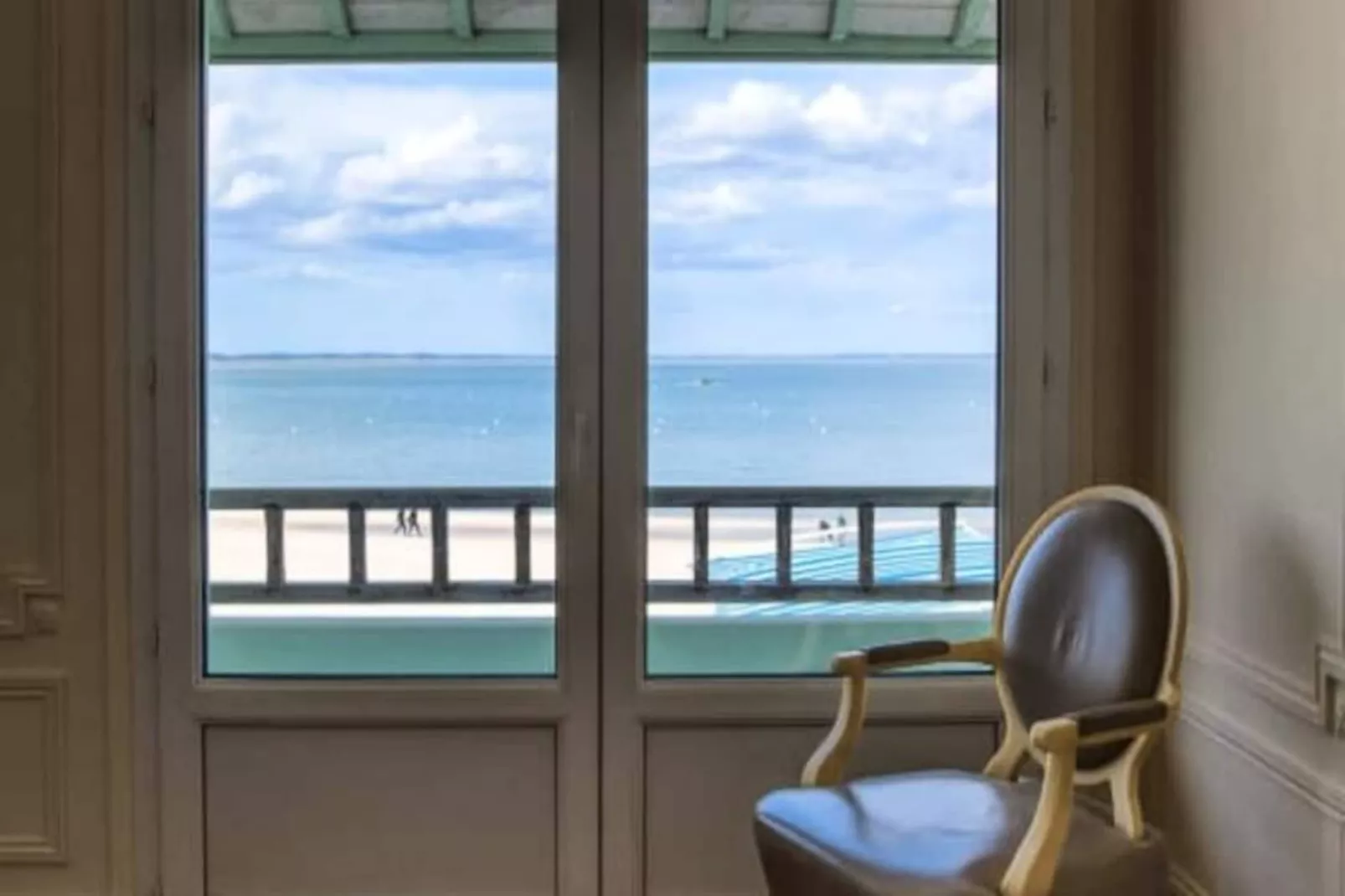 Somptueuse Demeure Arcachonnaise De Caract&egrave;re Avec Acc&egrave;s Direct &agrave; La Plage-Image-tags.