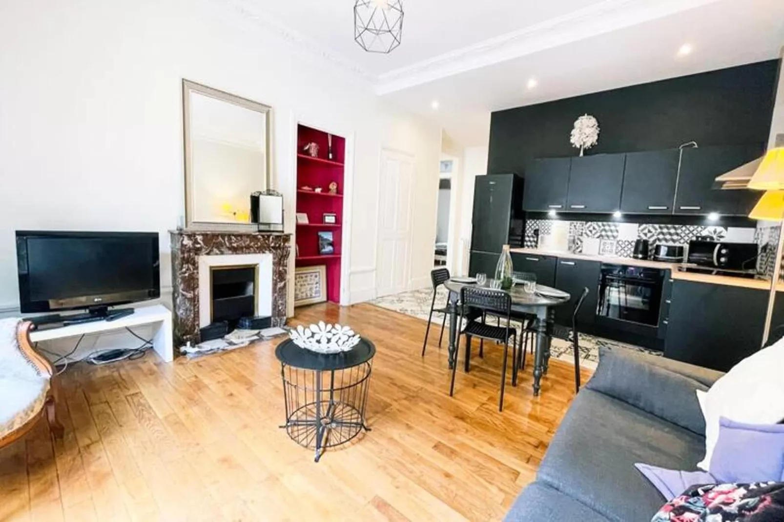 | Le Spacieux De La Gare ♟| Grand T4 Tout &eacute;quip&eacute; |gare De Grenoble-Woonkamer