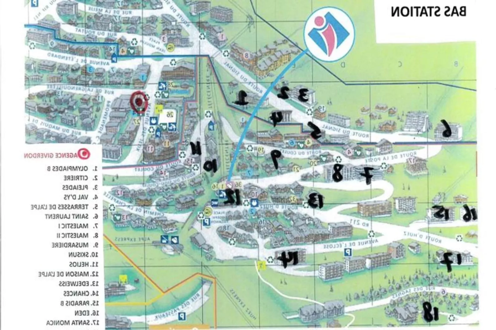 Résidence Maison De L'alpe-Buitenkant zomer