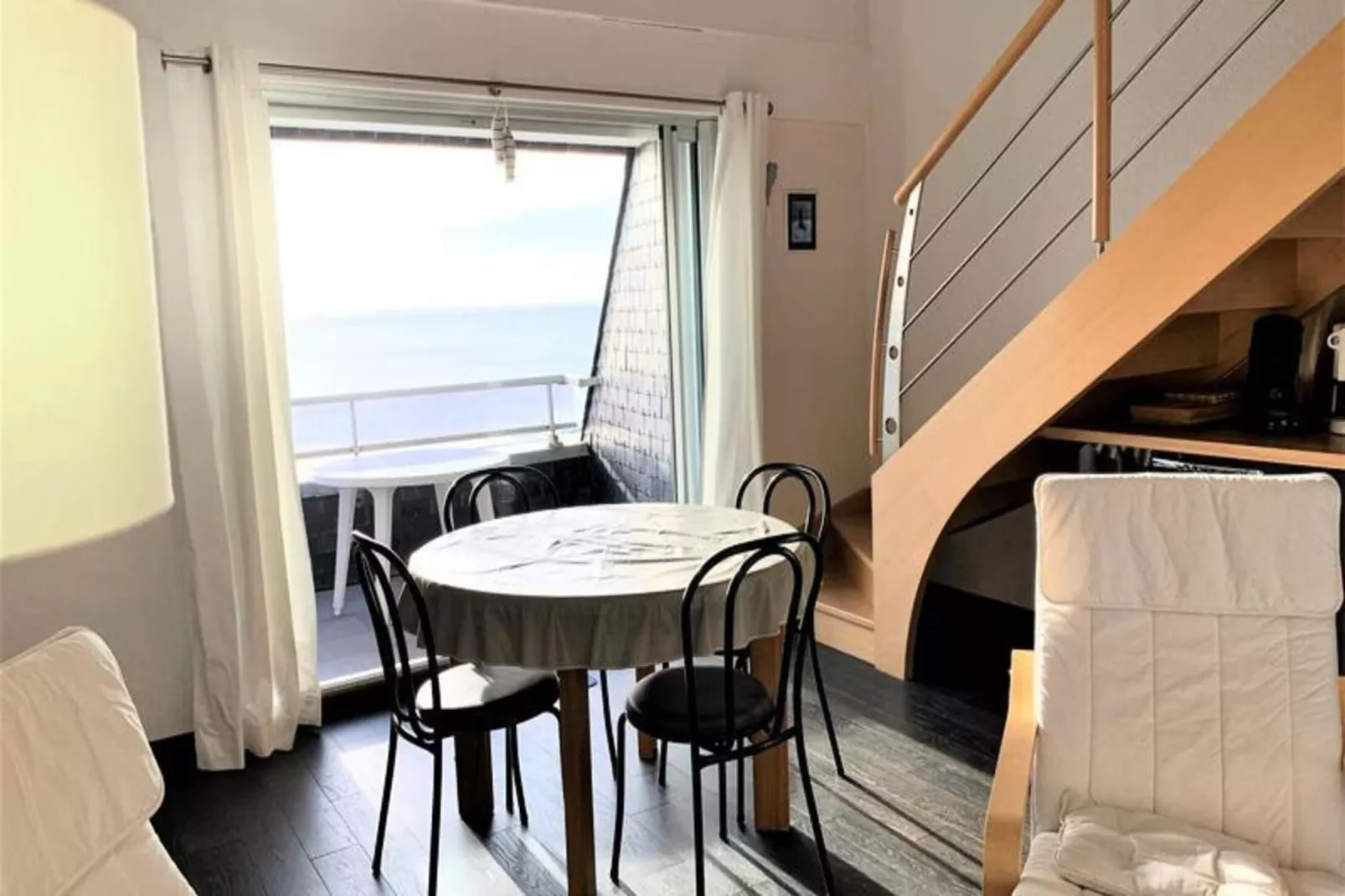 Résidence Courlis-Eetkamer