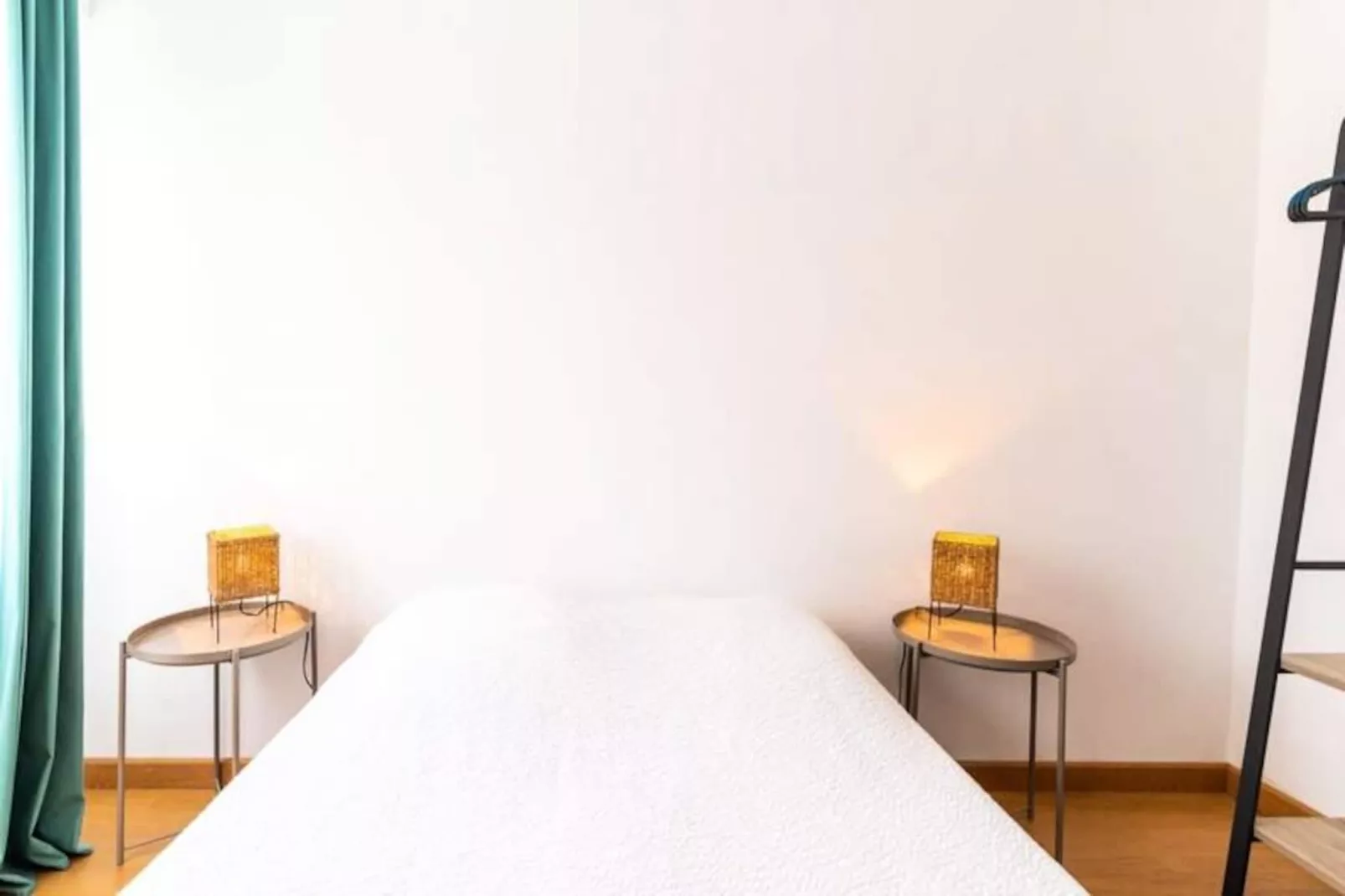 Résidence Agr&eacute;able Appt 3 Pi&egrave;ces 6 Pers Avec Place De Parking Proche Centre Et Mer-Image-tags.