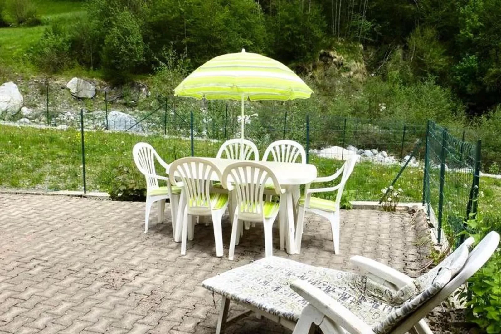 Résidence Bergerie Du Bastan-Terrasbalkon