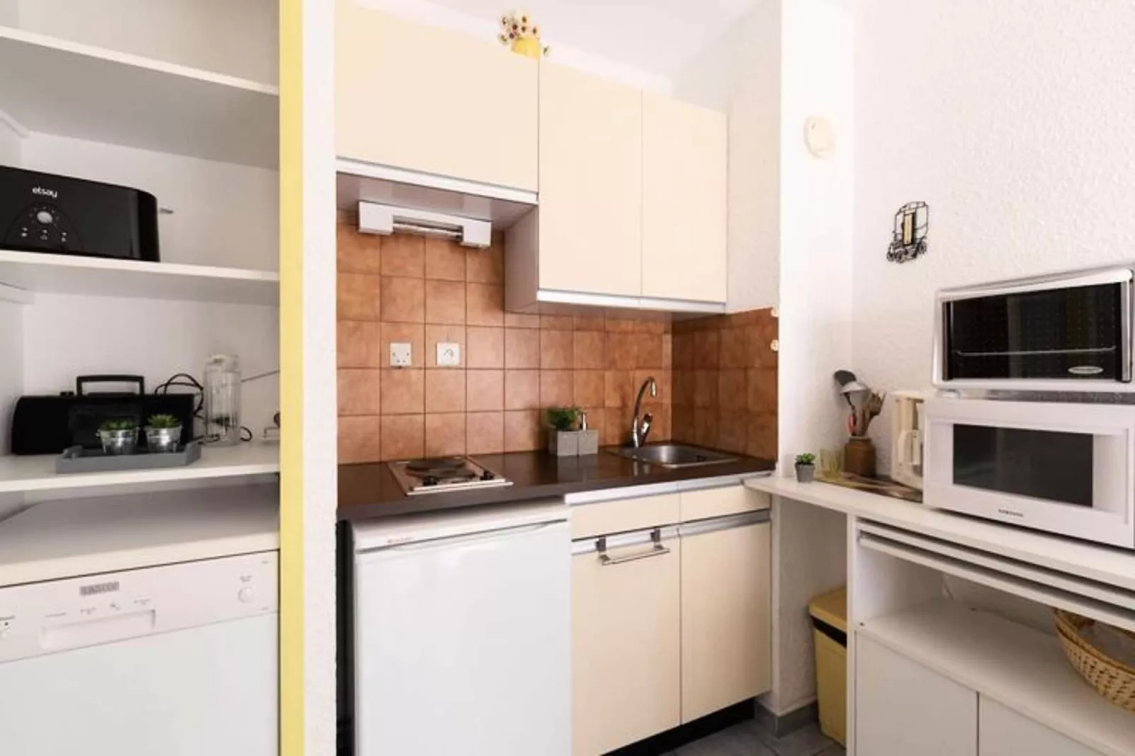 Résidence H.th.i:iris-Keuken