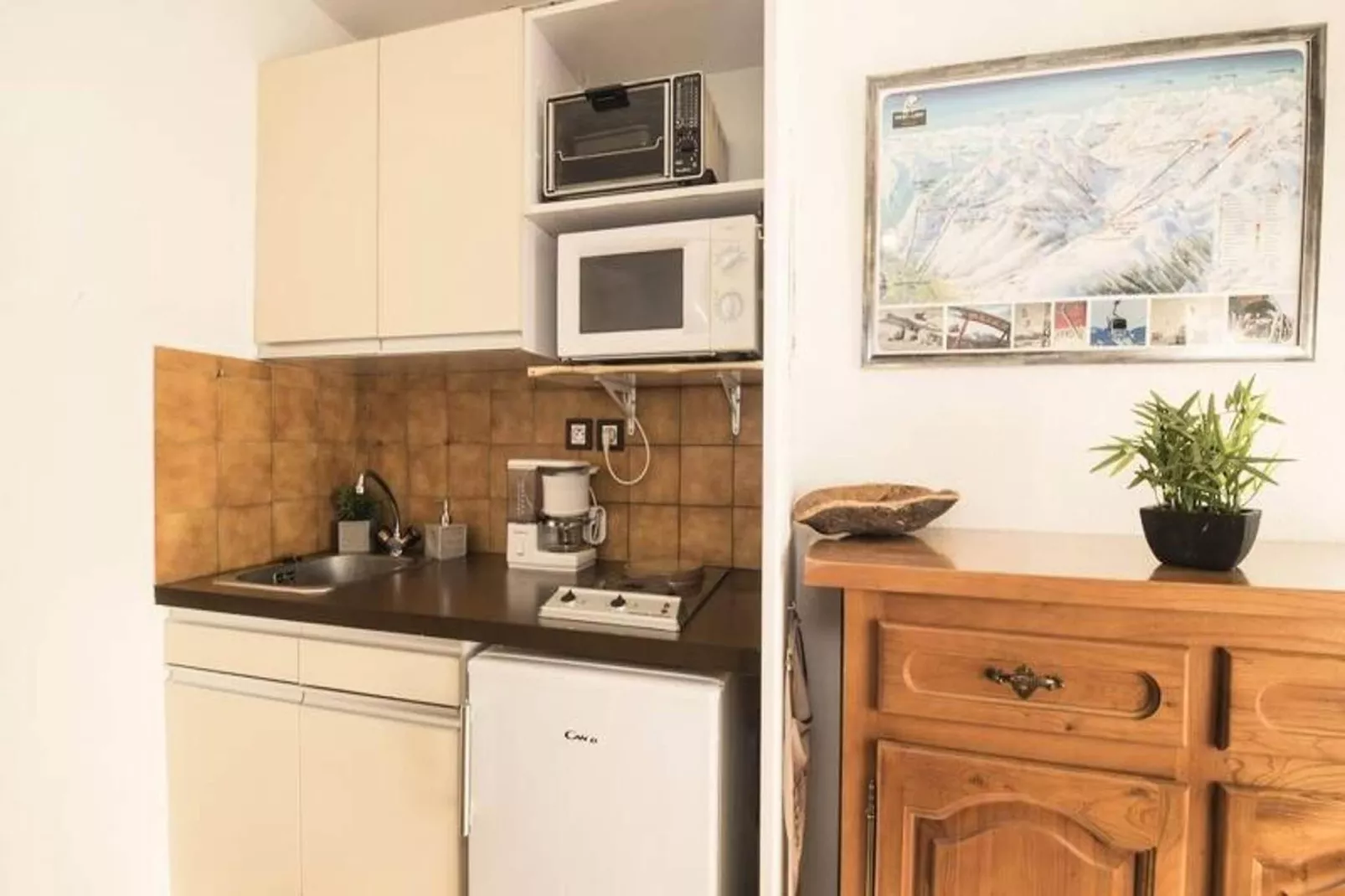 Résidence H.th.ii:bat.6-Keuken