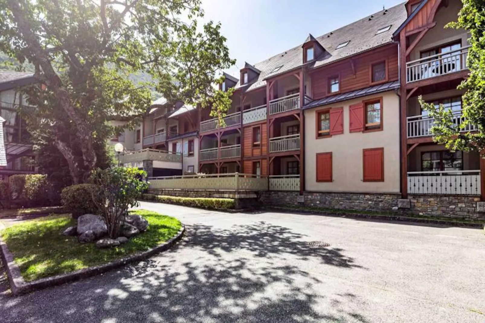 Résidence Cami Real-Image-tags.