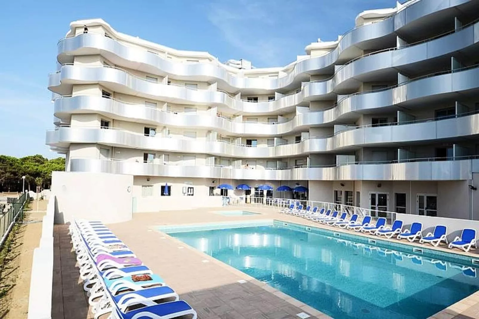 Résidence Odalys Le Lotus Blanc ***-Zwembad