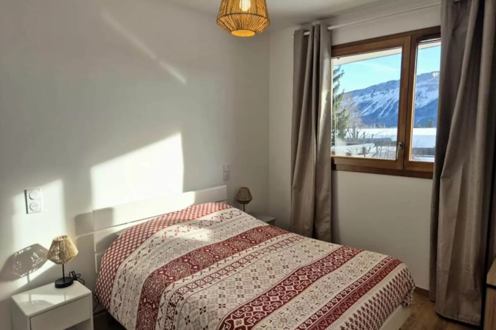 Spacieux Appartement Au Pied Des Pistes-Image-tags.