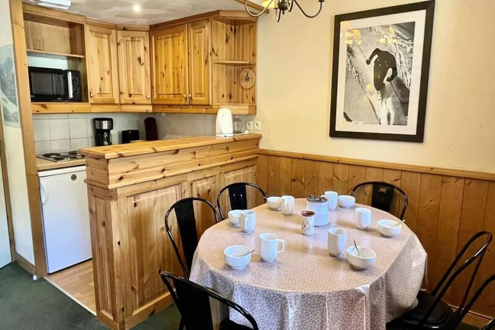 Résidence Valeriane-Eetkamer