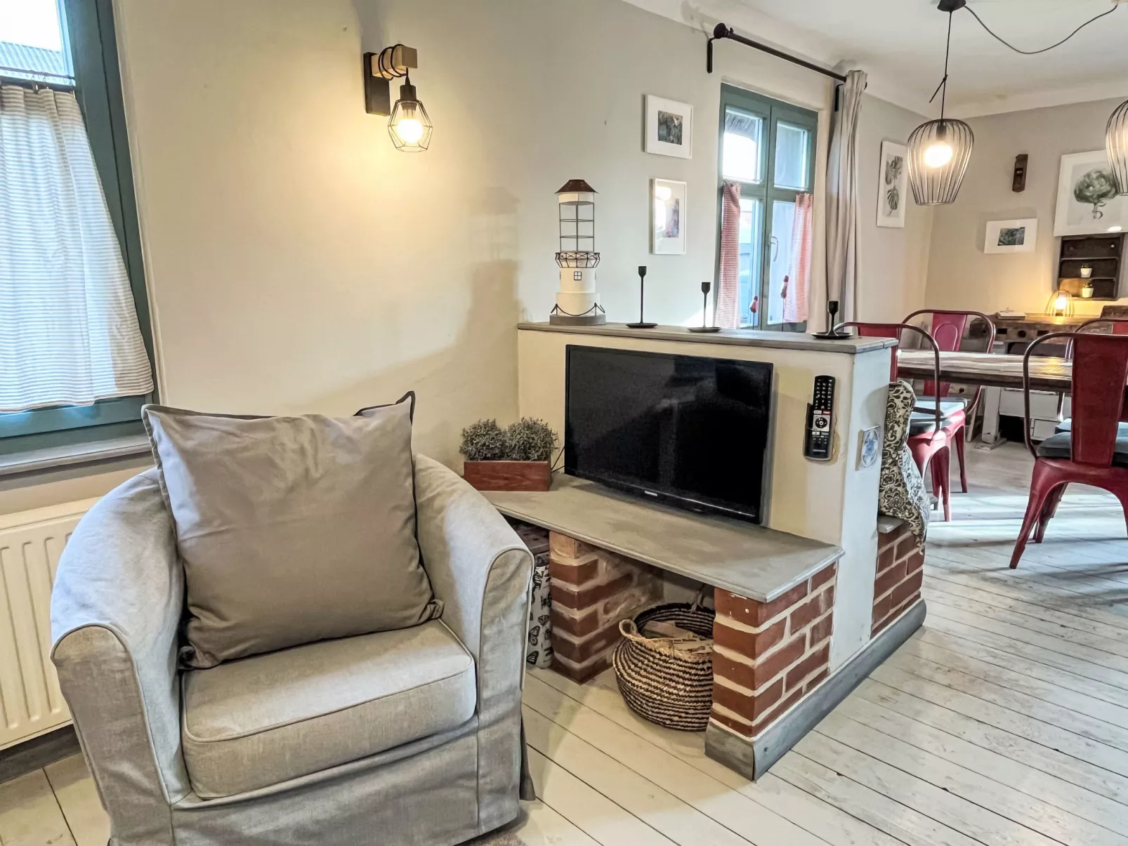 Reetgedecktes Ferienhaus Seelchen-Binnen