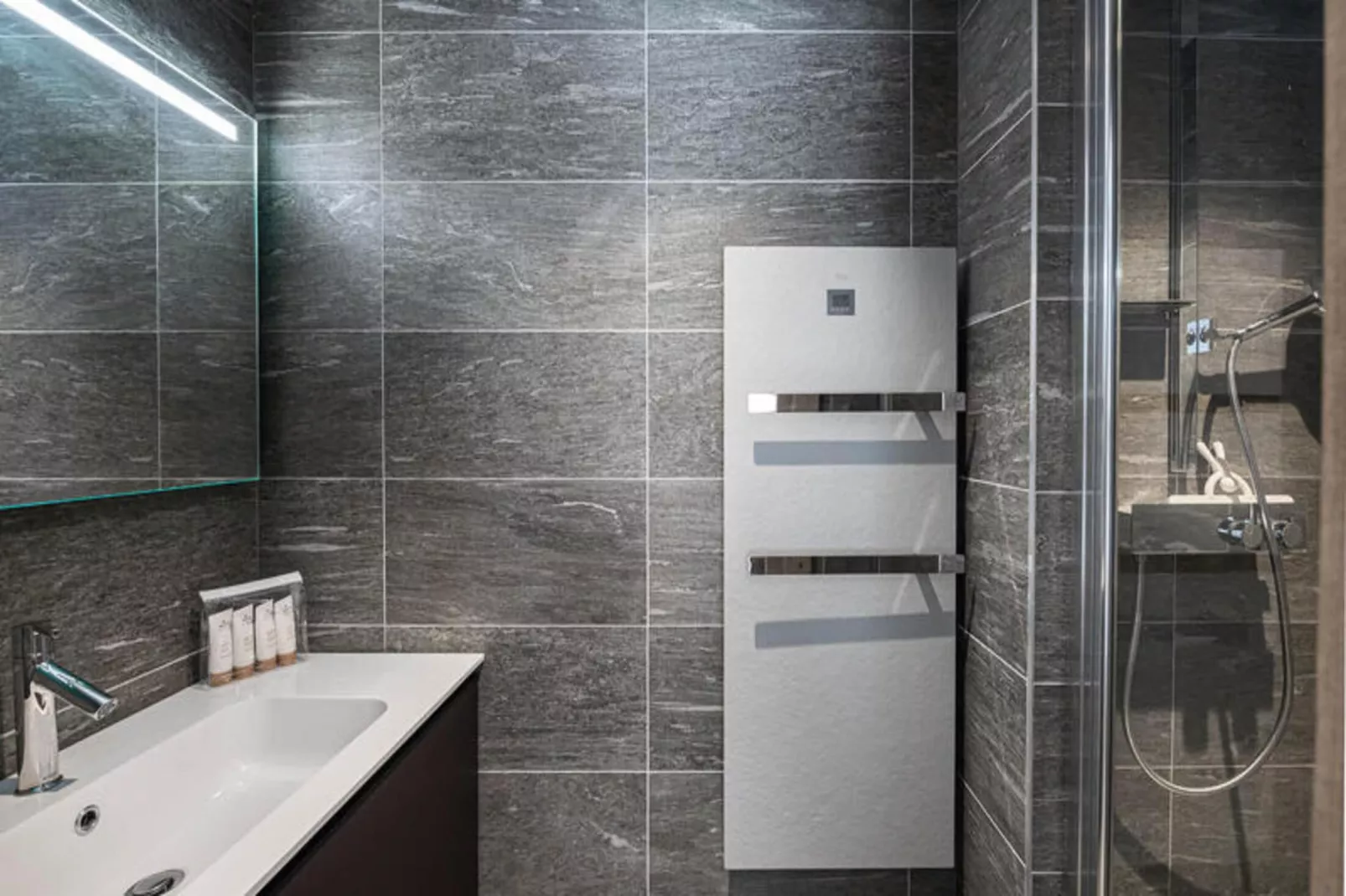 Résidence Stallion A-Badkamer