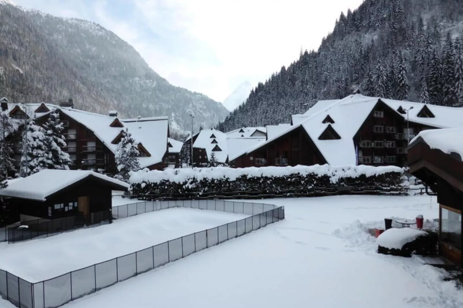 Résidence Bel'aval-Buitenkant zomer