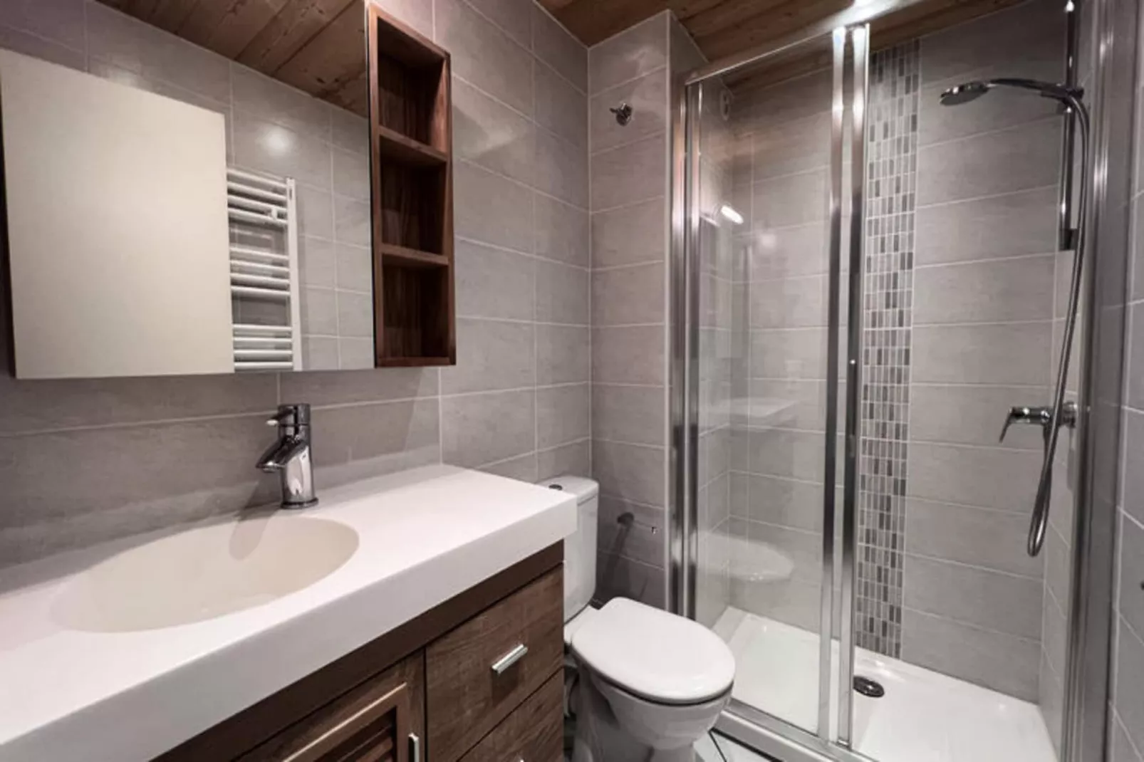 Appartements à La Clusaz-Badkamer