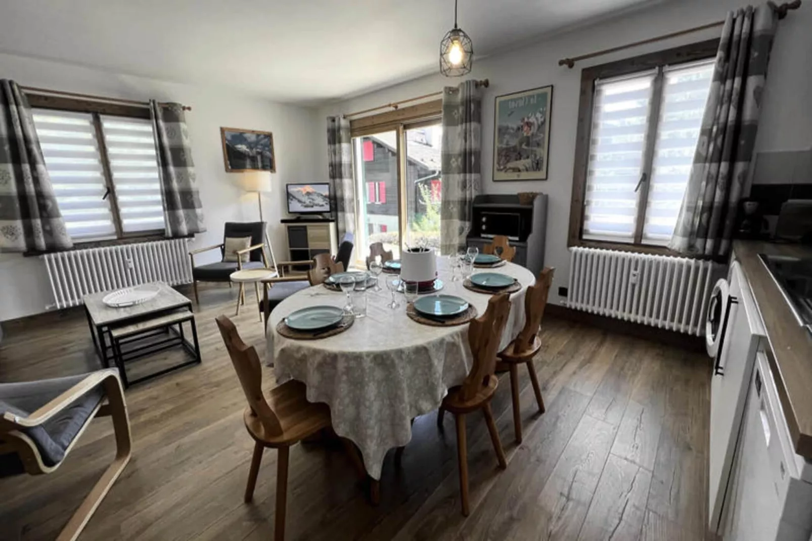 Appartements à La Clusaz-Eetkamer