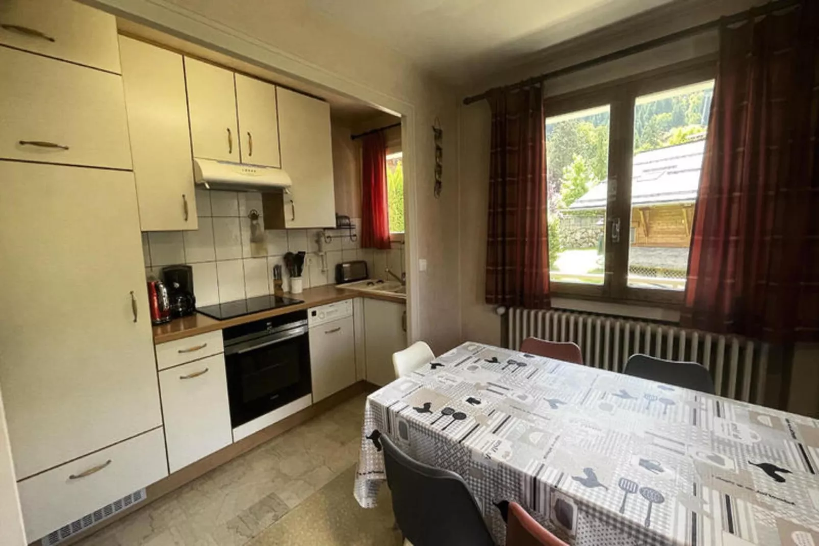 Appartements à La Clusaz-Buitenkant zomer