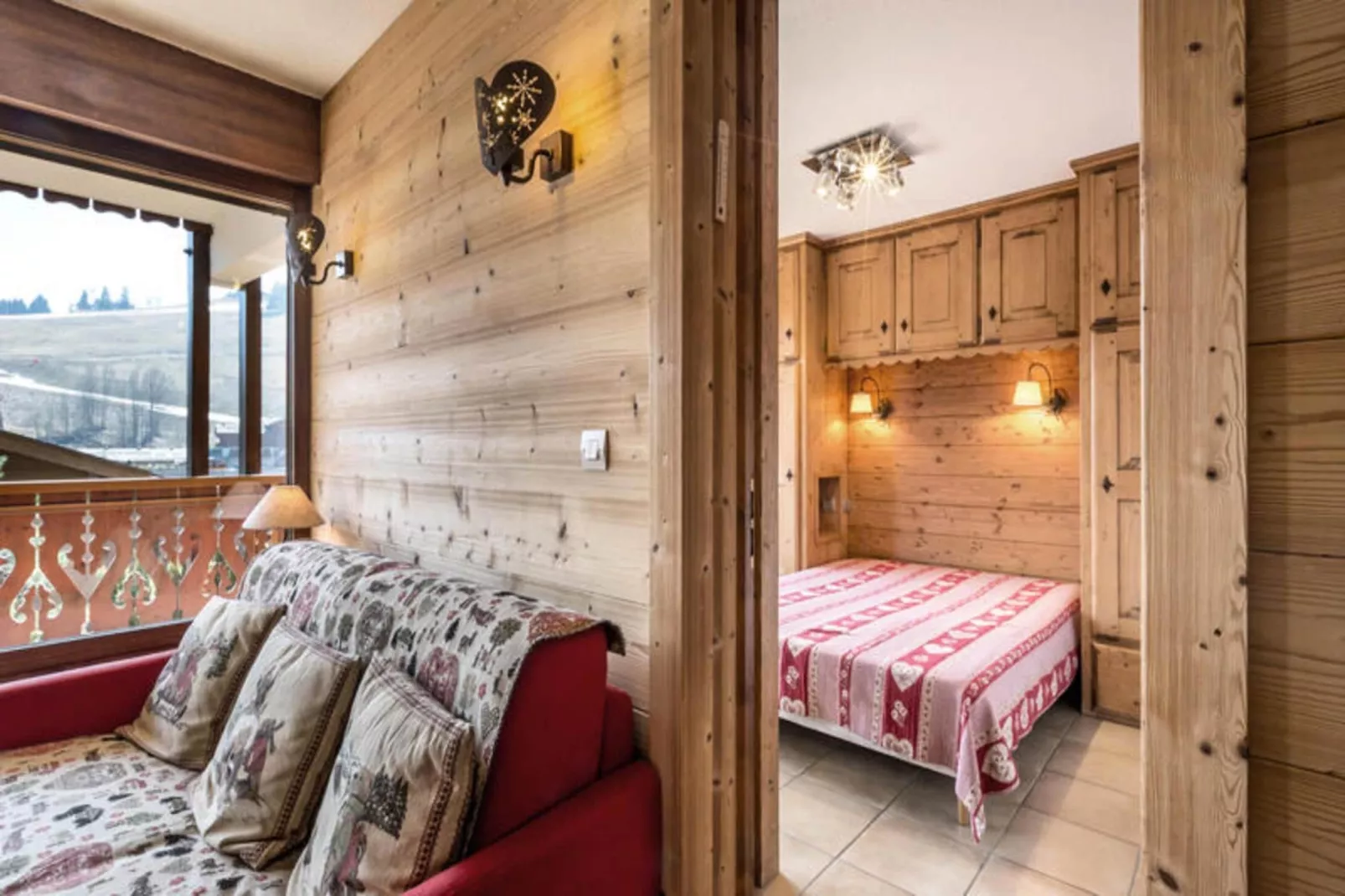 Résidence Domanial A-Buitenkant zomer