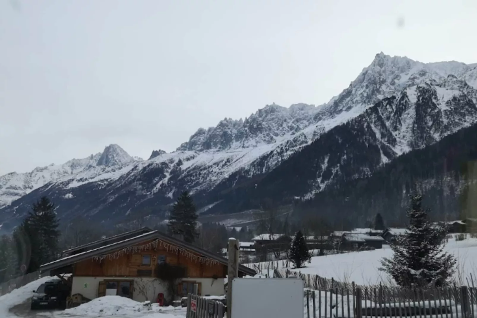 Résidence Les Amethystes B-Buitenkant zomer