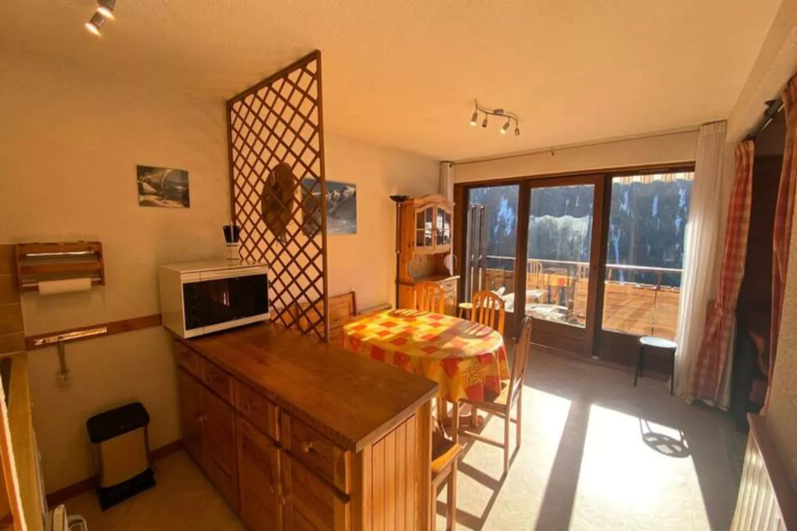 Chalets De Barbessine-Woonkamer