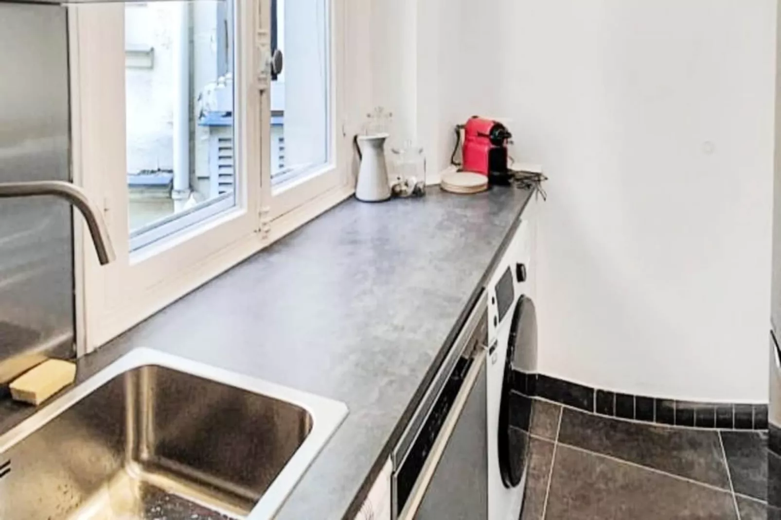 Appartement Refait &agrave; Neuf Dans Le Quartier Latin Paris 5e-Buitenkant zomer