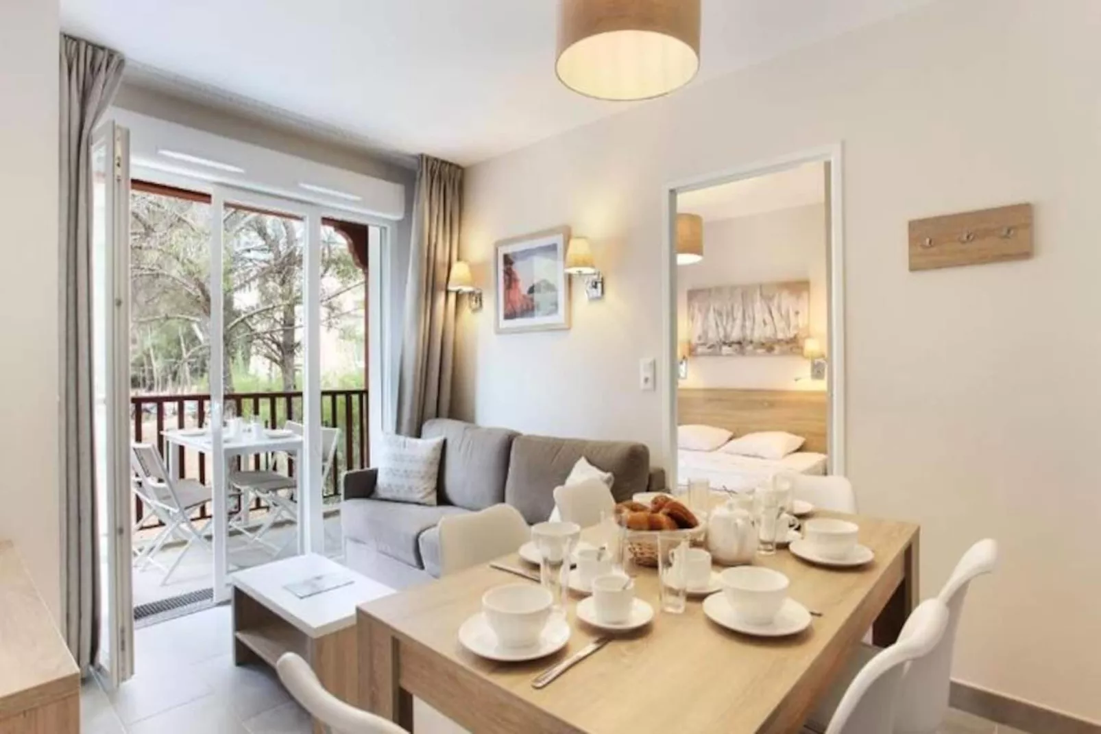 Résidence Odalys Prestige Les Canissons-Image-tags.