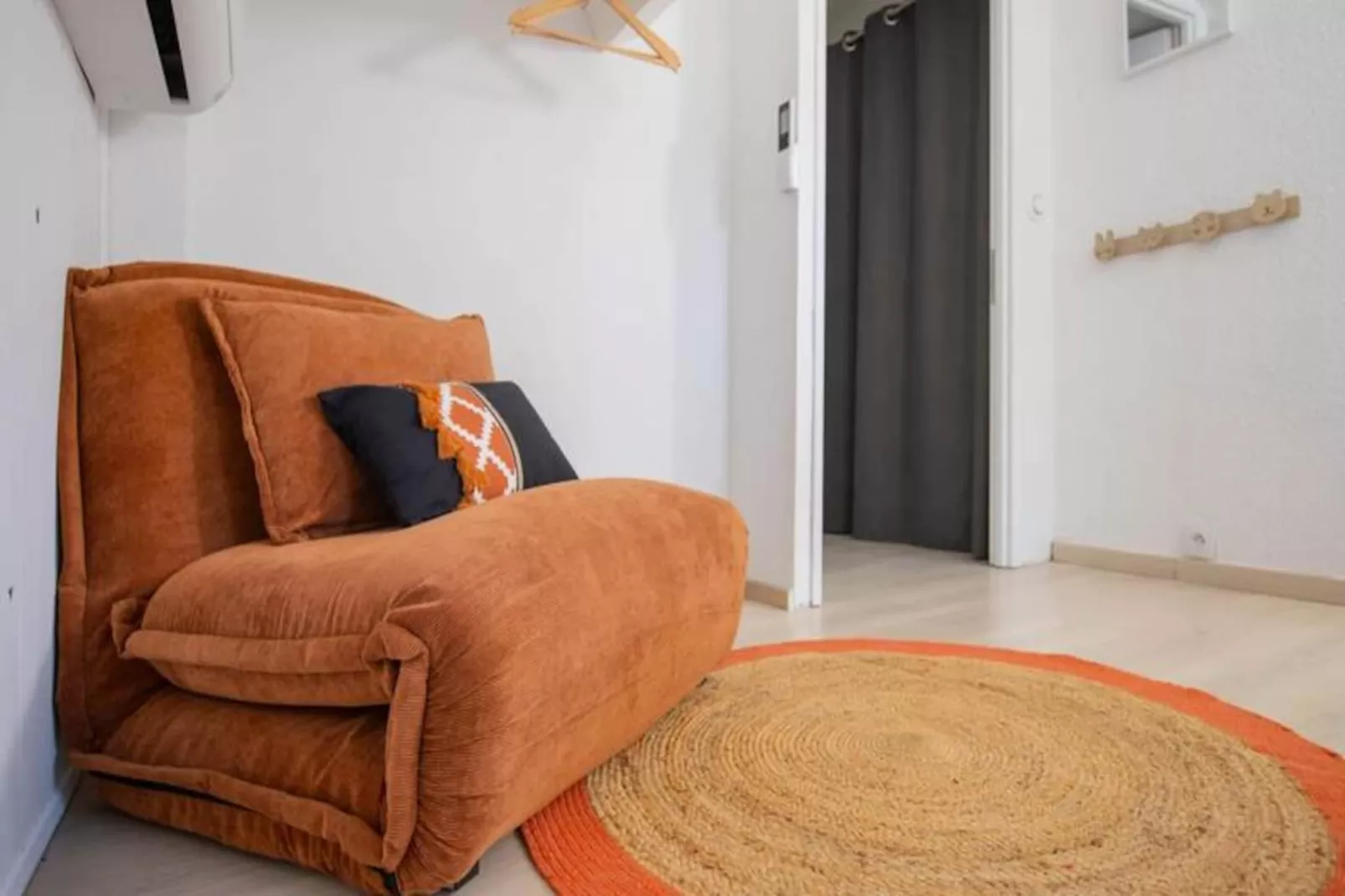 Maison En Domaine S&eacute;curis&eacute; 6-7 Pers/30min De Cannes-Image-tags.