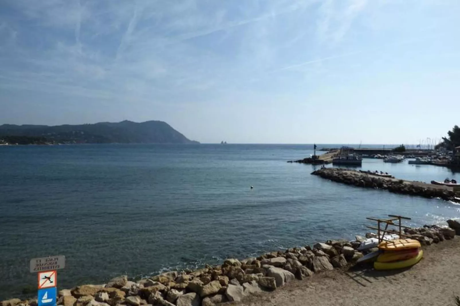 Résidence La Jetée-Buitenkant zomer