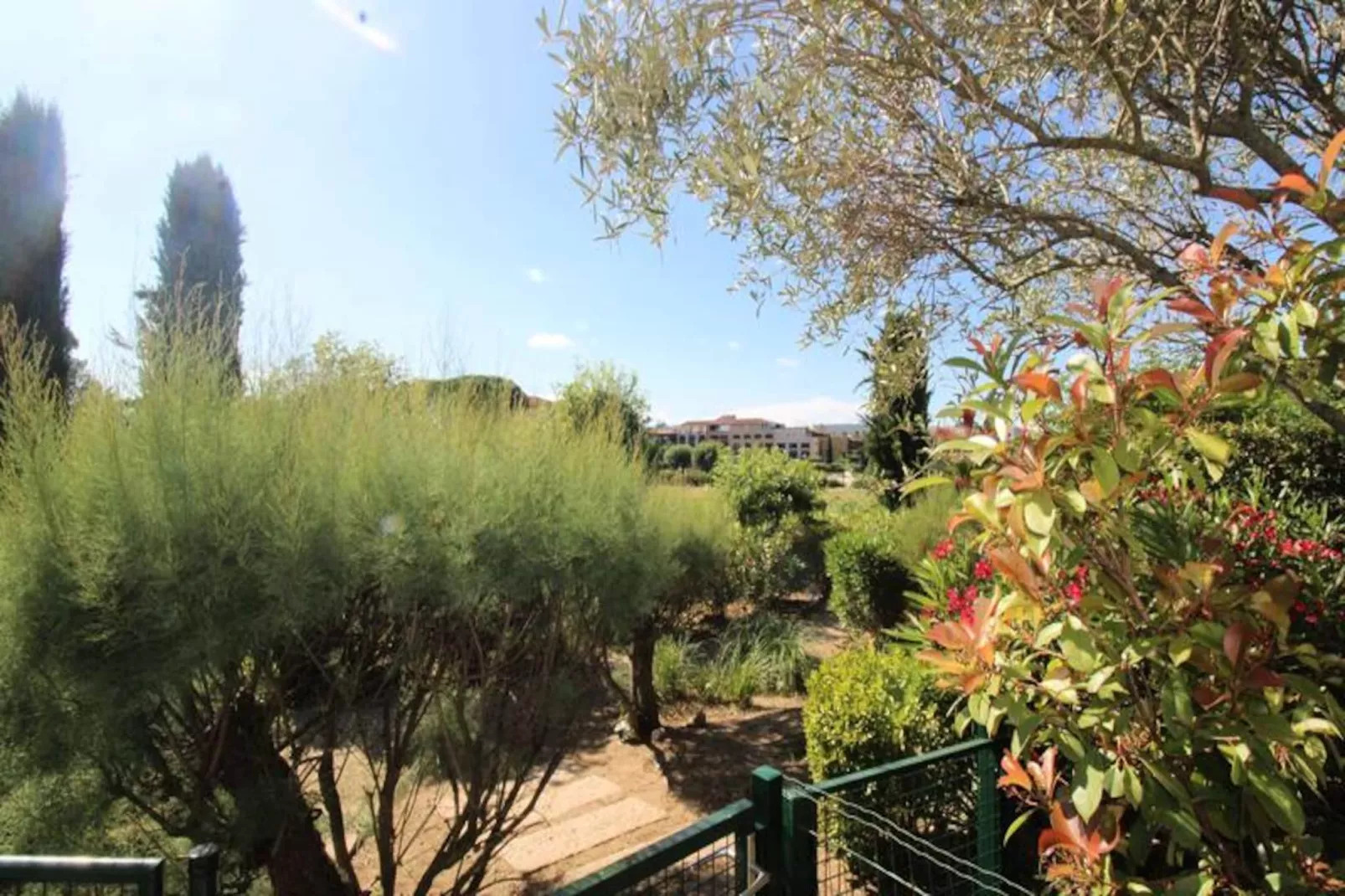 Résidence Les Marines De Gassin-Image-tags.