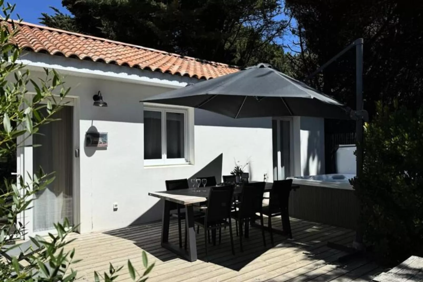 Villa Tha&iuml;lande - Domaine Le Sherwood-Terrasbalkon