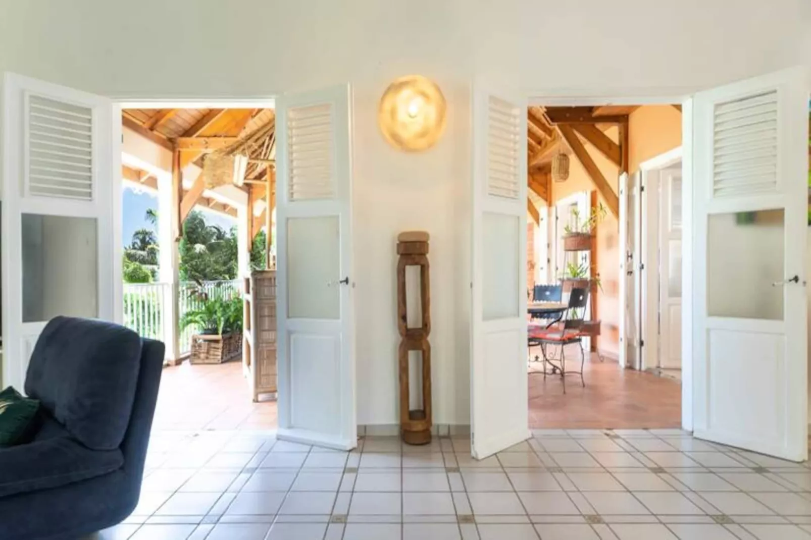 Villa Ladouchka-Image-tags.