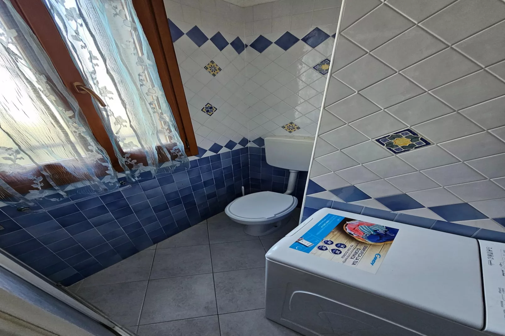 Villa Francesca-Badkamer