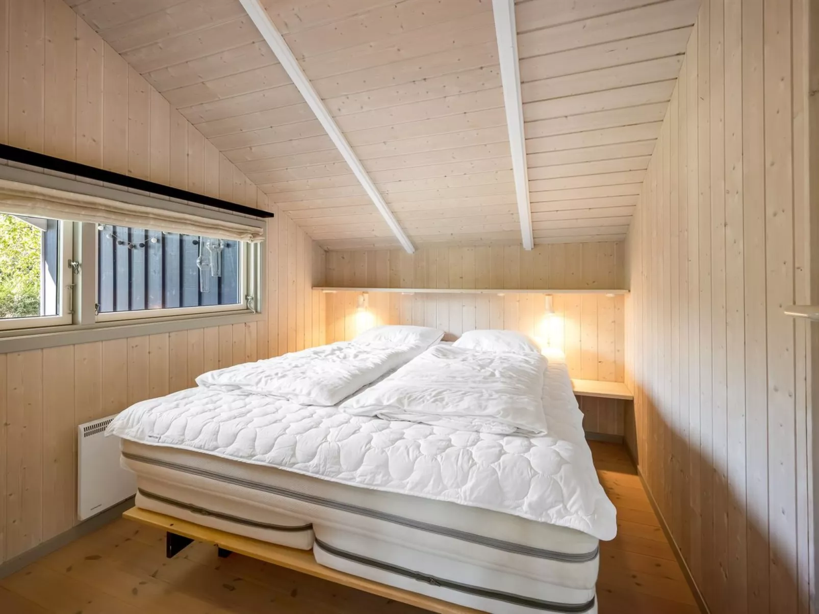 "Elba" - 275m to the fjord-Binnen