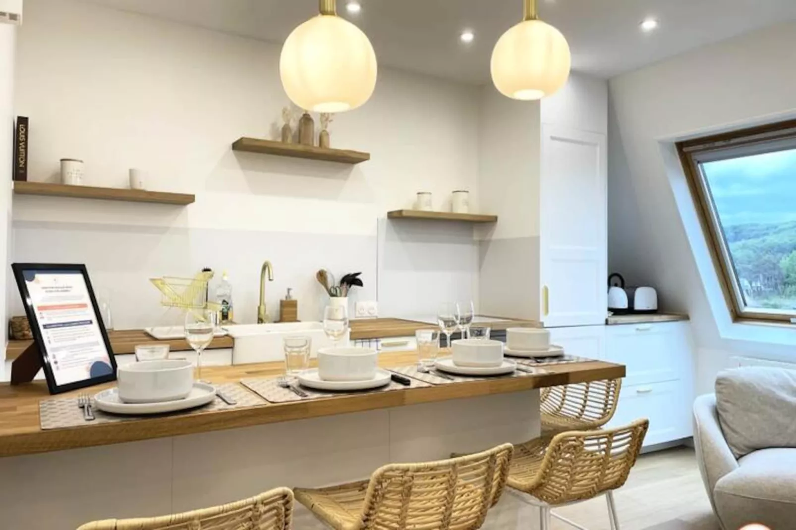 🌅  Le Petit Palais - 50m Plage - Vue Mer Et Campagne-Image-tags.