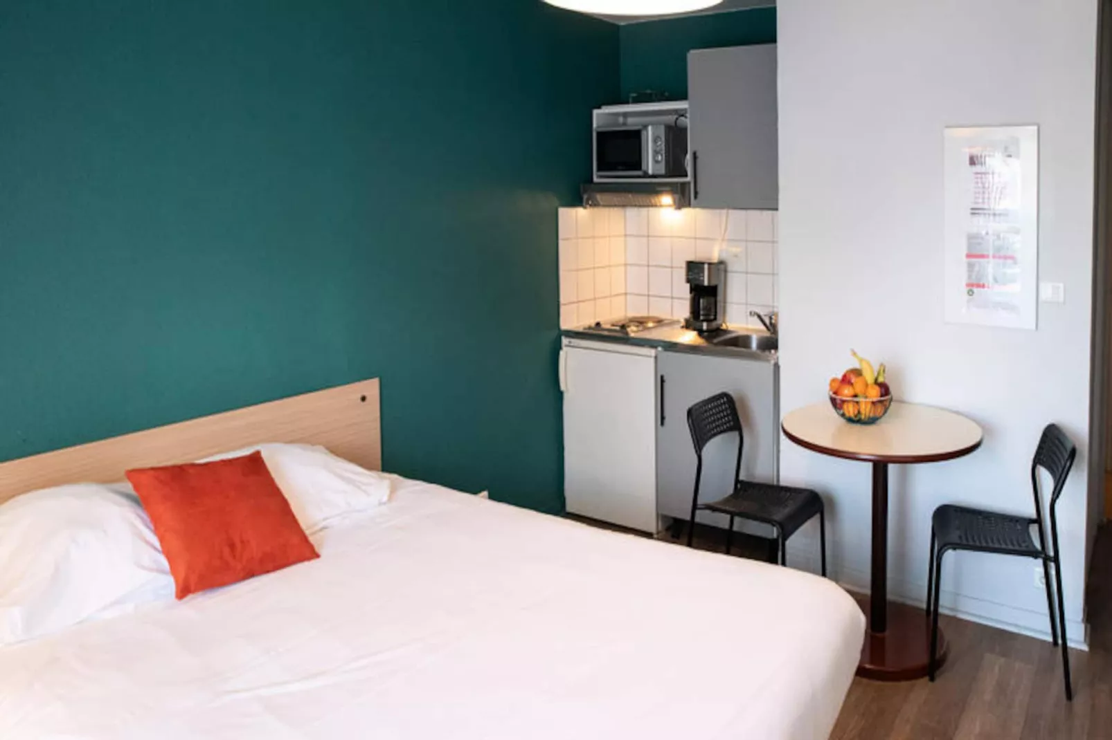 Appart'Hôtel Brest-Image-tags.