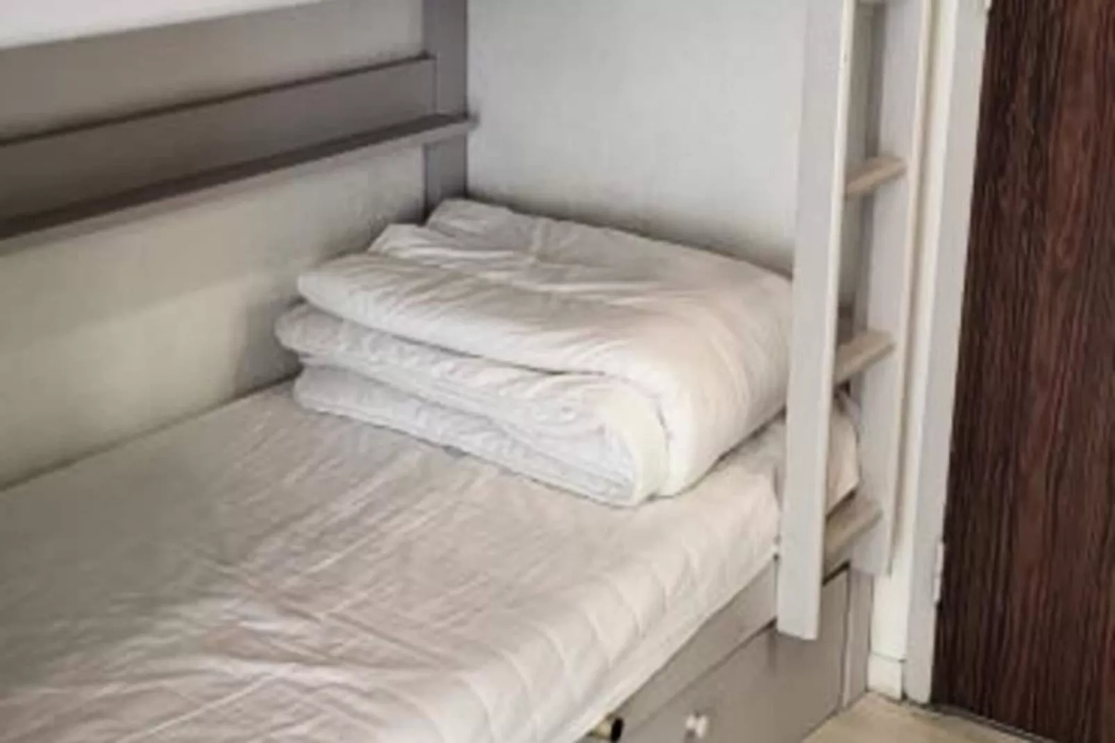 Résidence La Cigale De Mer &agrave; 100 M De La Plage Et Du Centre Ville Du Grau Du Roi-Slaapkamer