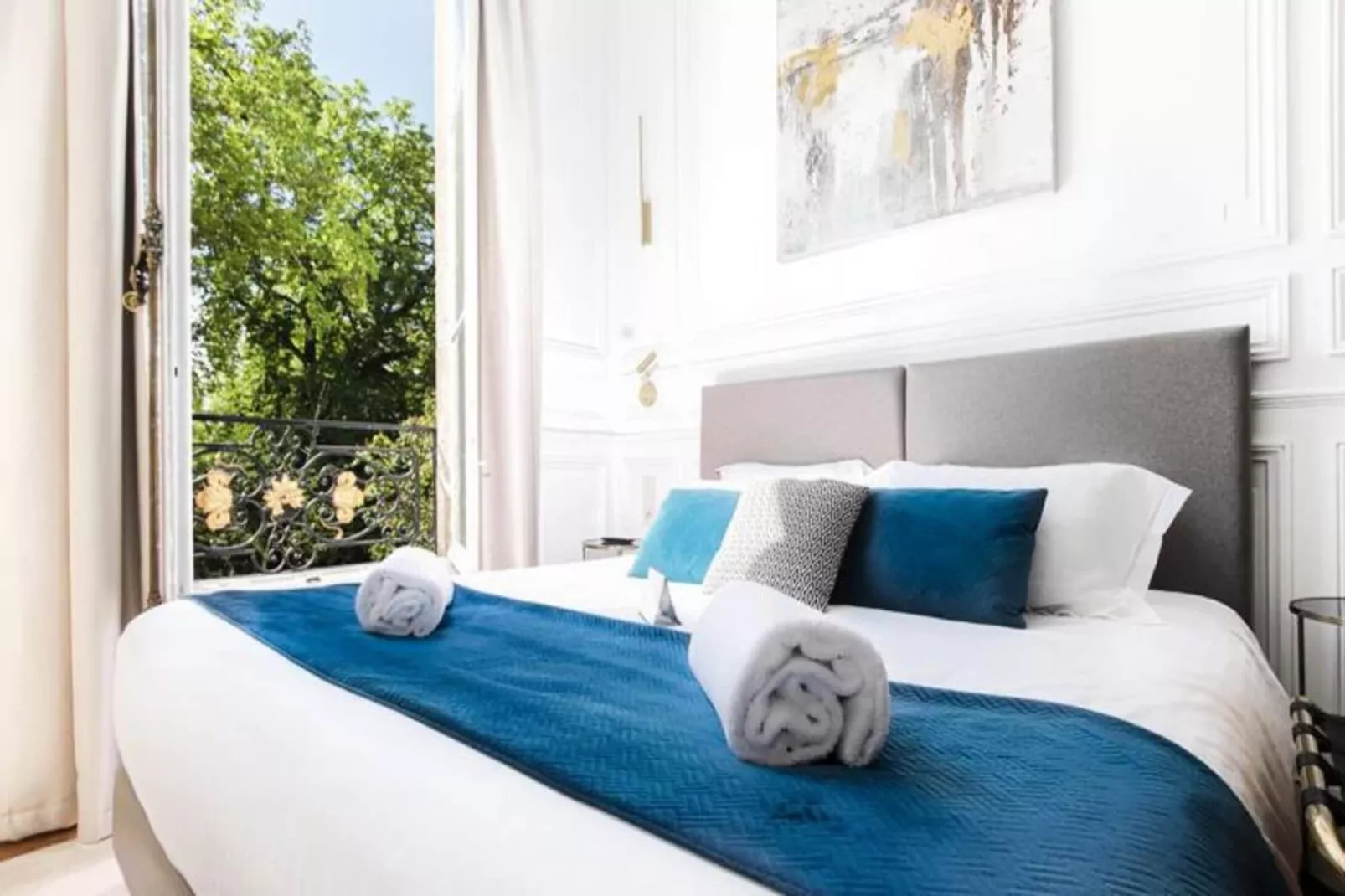 Maison Labruy&egrave;re - Suite Terrasse-Slaapkamer