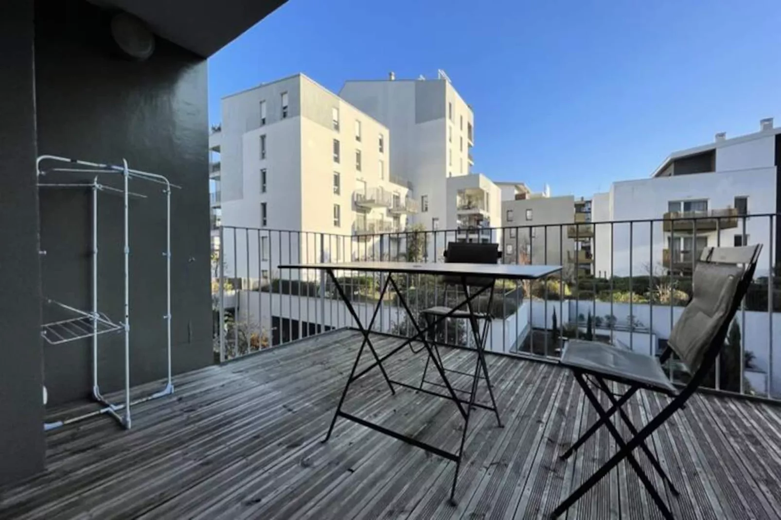 Appartement Rayonnant Et Moderne Tr&egrave;s Bien Situ&eacute;, Proche De La Cit&eacute; Du Vin-Image-tags.