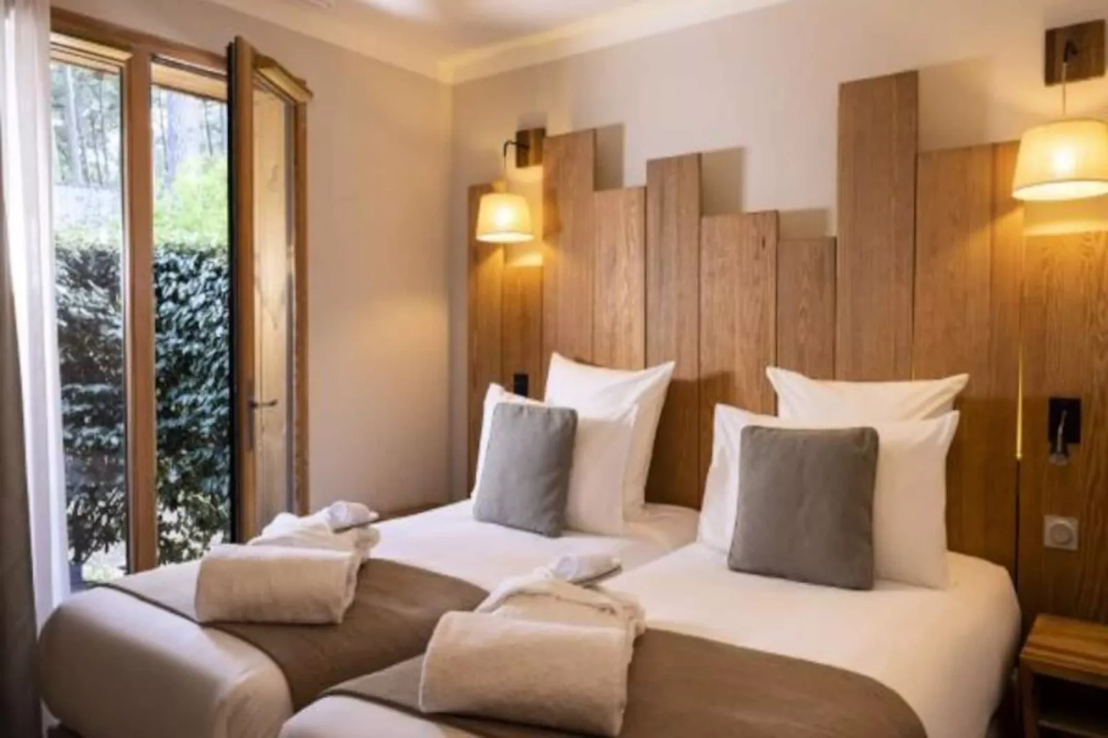 Domaine du Ferret ****-Image-tags.