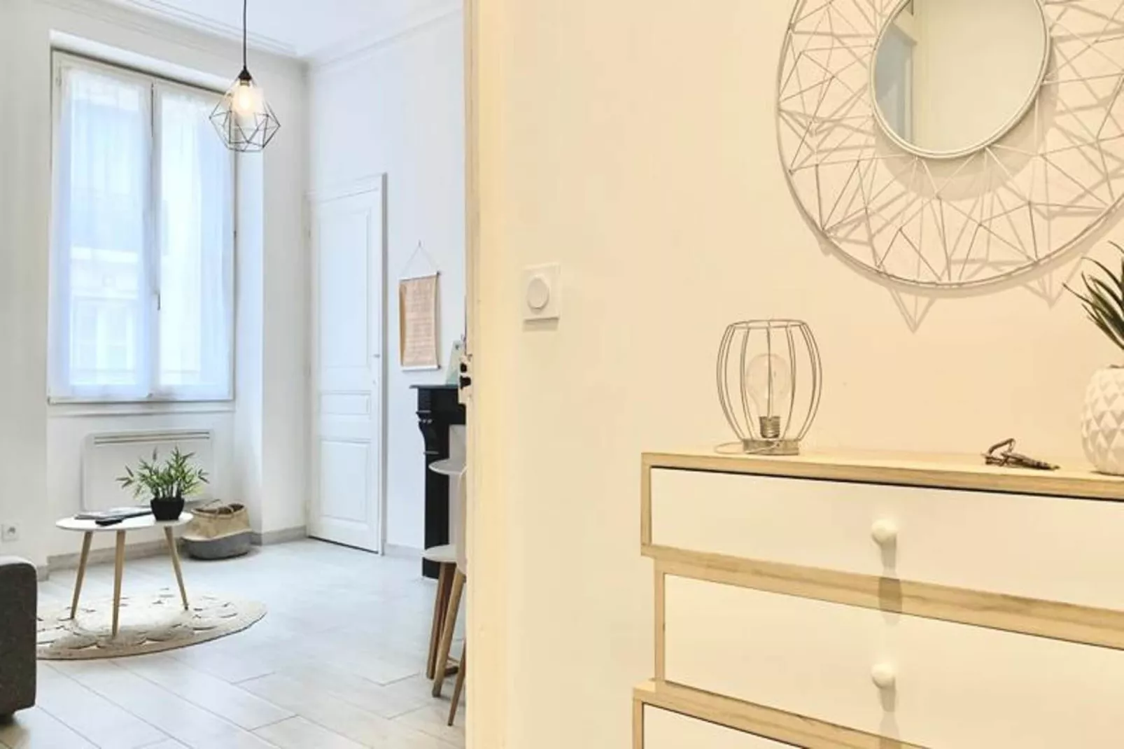 | Light Pink |t2 Proche Jaur&egrave;s, Estacade | Lumineux 🦩-Woonkamer